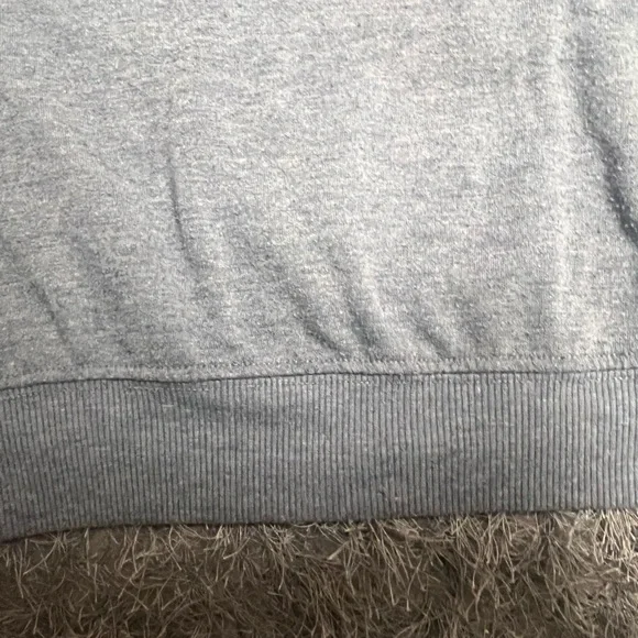 Y2k Blue Elephant Crewneck! - Picture 10 of 13